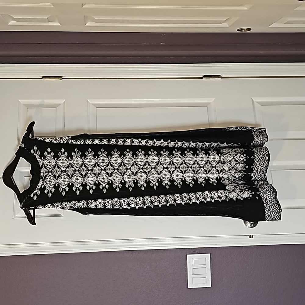 Dressy black and white sleeveless dress